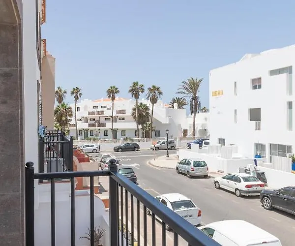 Luna De Lobos: Bright And Cozy In Bristol 아파트